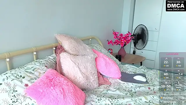 lu_muon's Live XXX Chat