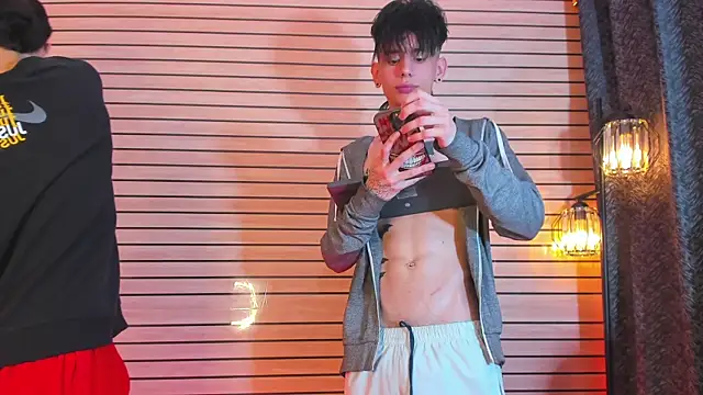 Chat XXX en directo de TheBatMansion