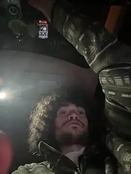 Teddy4420 Pertunjukan Webcam