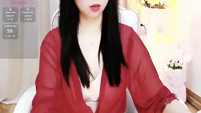 Sweet-Shuna's Live XXX Chat