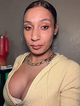 FerrariFrench Live XXX-chat