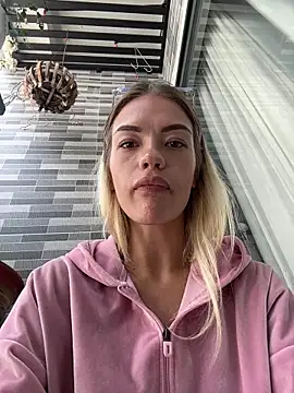 Chat XXX en directo de -Sexy_Barbie-