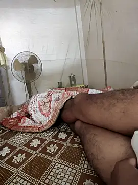 Chat XXX ao vivo de DIRTY_SMEGMA_DICK_4_PIGS