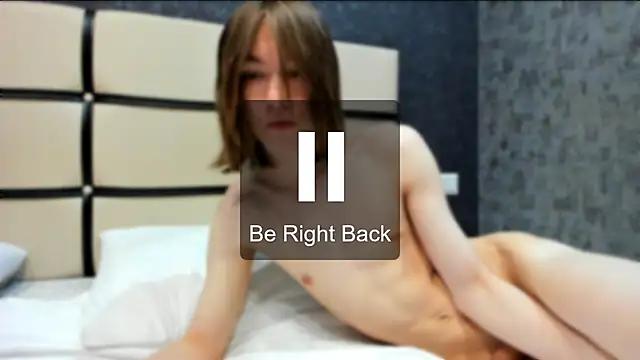 Show modela kr1sfemboy na web-kameri