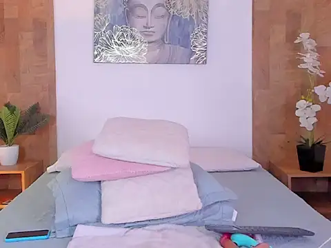 Nicolle_Duke 现场XXX聊天