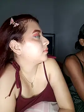 Chloe_Sky_love Adlı Modelin Web Kamerası Şovu