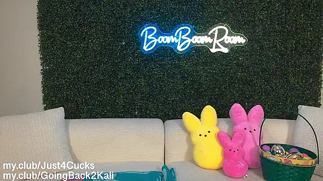 XXX chat uživo modela boomboomr00m