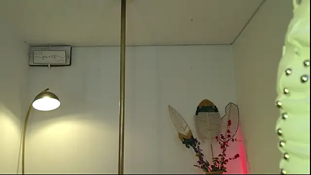 Kat_Art Live XXX-chat