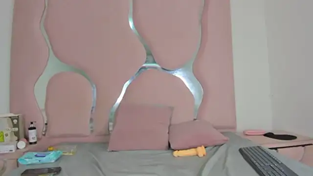 Chat XXX ao vivo de sharithasm