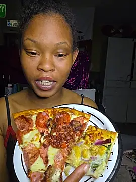 Pokazy przed kamerką – tokyobelle