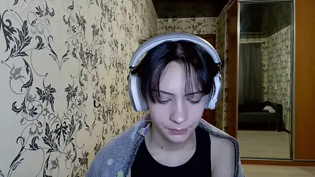 LxayBloom's Live XXX Chat