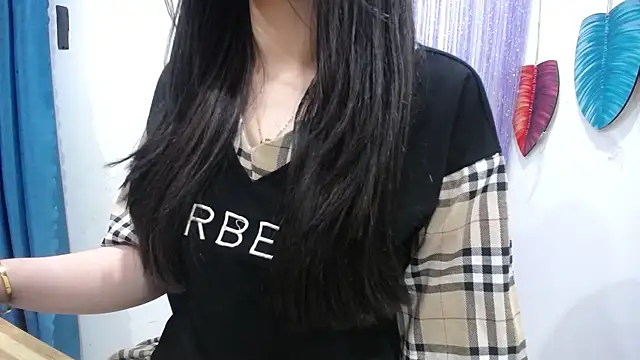 Ari-sweety's Live XXX Chat