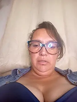 _Saraqueen Live XXX-Chat