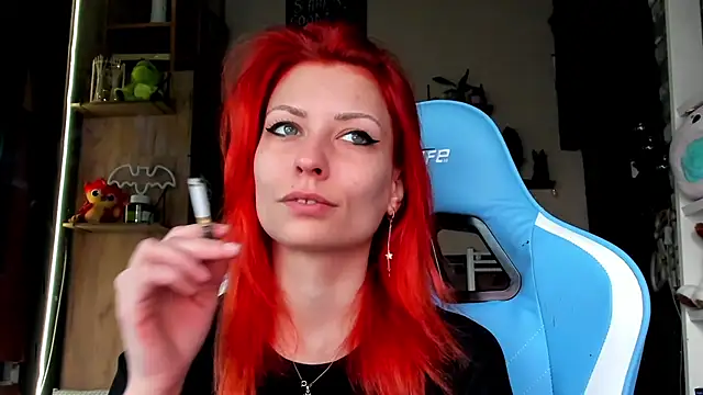 XXX chat uživo modela karo123421