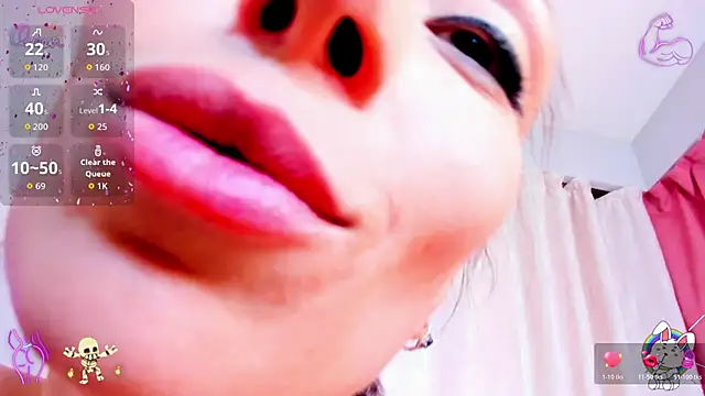 jessica_tiny: απευθείας συνομιλία ΧΧΧ