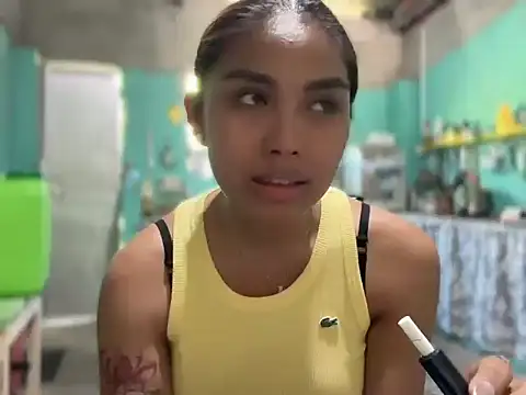 Pertunjukan Kamera Web Alaia_River