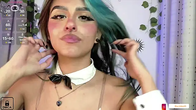 blue_kittenのライブXXXチャット