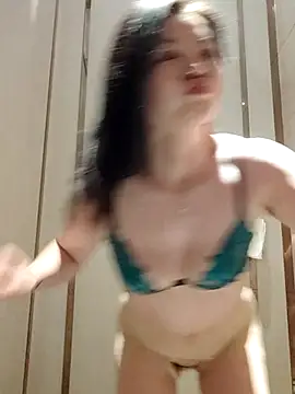 ialnuyoa_h Chat XXX in diretta