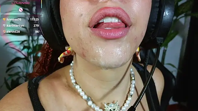 bri_von_dhara__ 现场XXX聊天