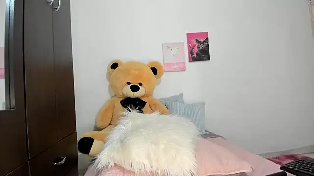 caro_gemm – Live XXX-chat