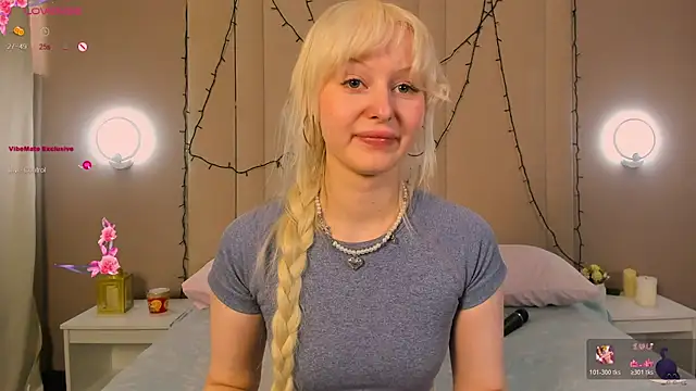 AdeleSilvy Chat XXX in diretta