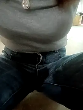 XXX chat uživo modela nangmo