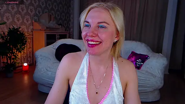 Chat XXX en directo de LiSinDoll