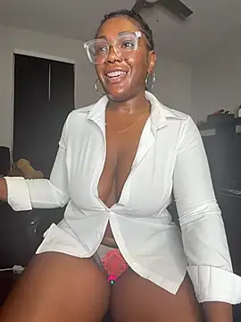 Chat XXX ao vivo de TilaTotti