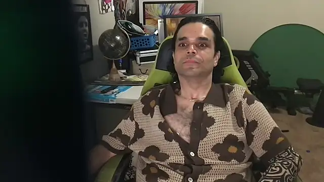 KungFuPanda001's Webcam Show