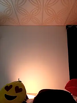 Piafisher_2: онлайн-секс-чат