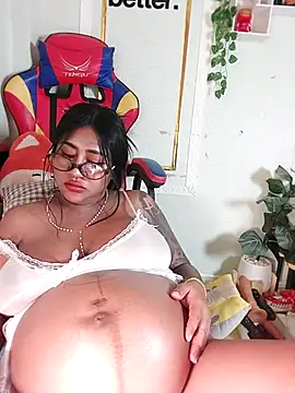 XXX chat uživo modela XXX_harna