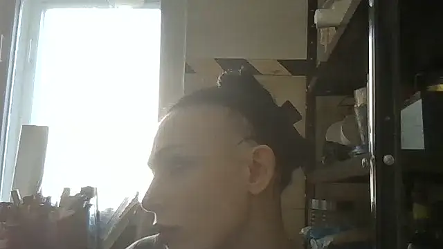 Trinsy_LoveのライブXXXチャット