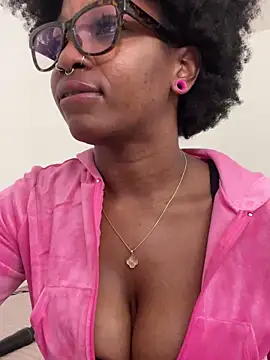 mochamimiのライブXXXチャット