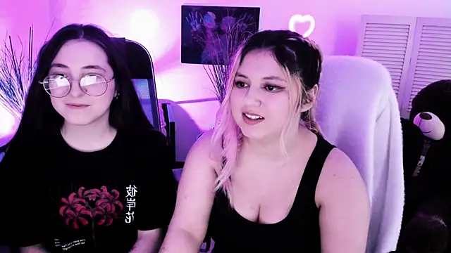 Онлайн чат XXX DiaAngell