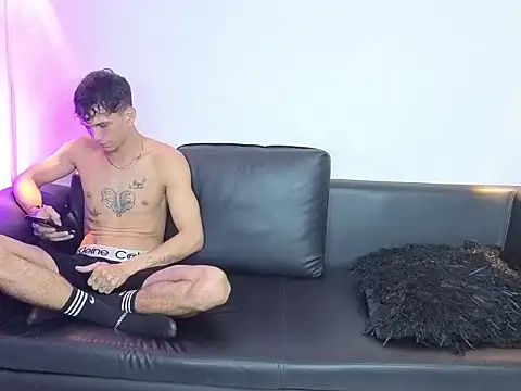 Hard_Swinger_GRM Live XXX-Chat