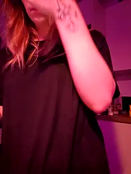 LilyOrion 在線直播表演