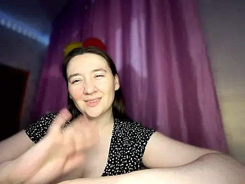 دردشة MimiYolaVi الجنسية المباشرة