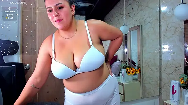 Chatroom XXX en direct de katleya_lewiis