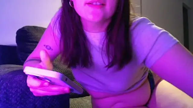 halostar Live XXX Chat