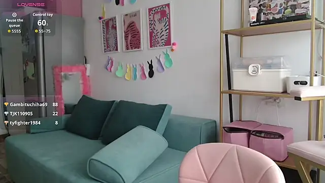 Avery_Wilson Live XXX-Chat