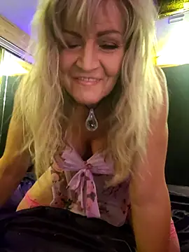 Show modela annika_lately na web-kameri