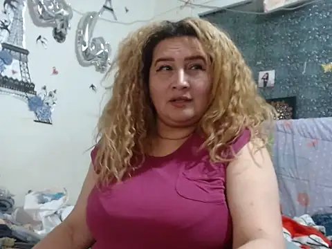 Chat XXX en directo de Perla1981--