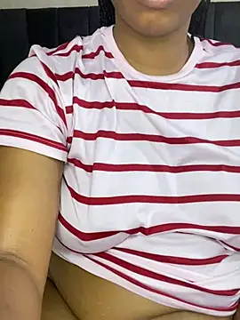 Chat +18 de Candice950 ao vivo