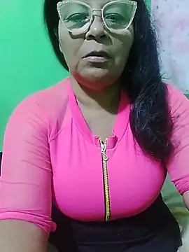 Amarantha25's Live XXX Chat