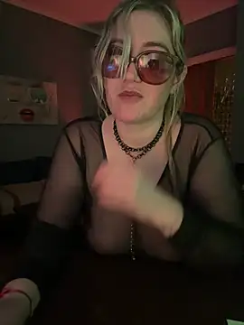 Chatroom XXX en direct de Granlady7