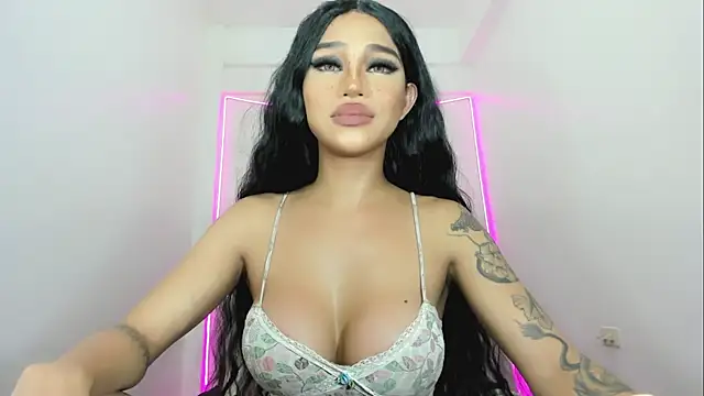 DazzlingDivaLiza – Kamerová šou