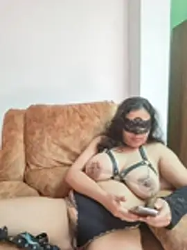 Ruvi_Queen Chat XXX live