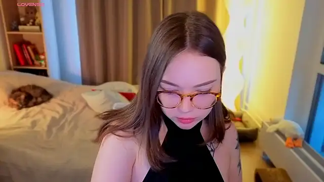 Chat +18 de MilenaSaint ao vivo