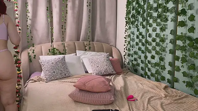 Love_is_Lola Chat XXX in diretta