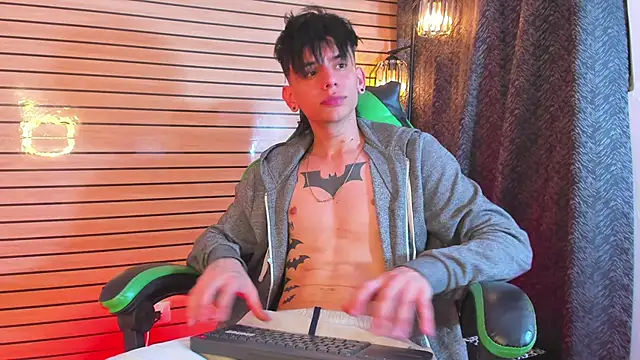 TheBatMansion: απευθείας συνομιλία ΧΧΧ